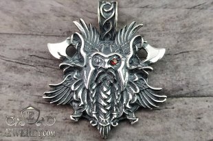 Кулон с викингом из серебра с рубином